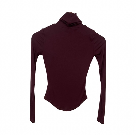 Talula Ribbed Turtleneck Sweater Size XXS Burgundy - Picture 2 of 5